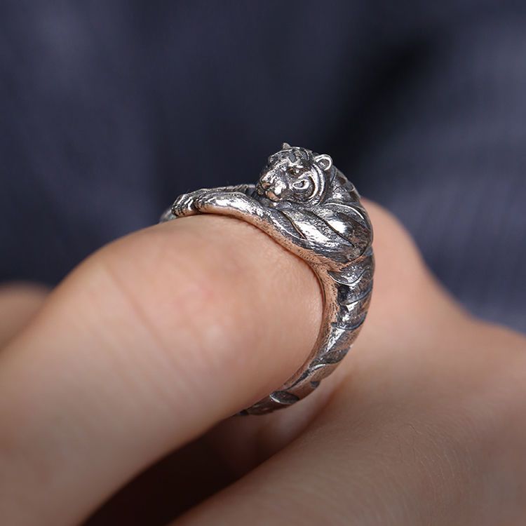 Purely open-style, unique and retro fashion hot Chinese Zodiac Year of the Tiger Ring for Men, Zodia