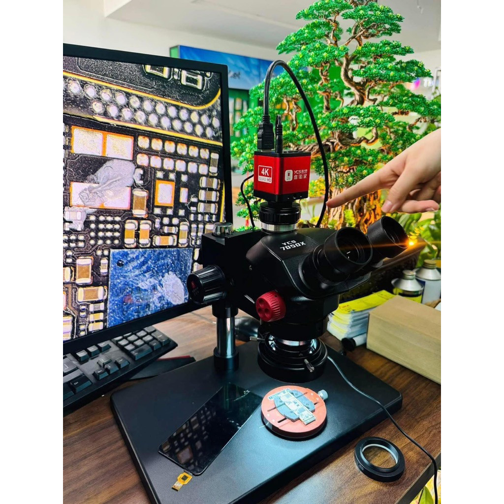Kính Hiển Vi 3 Mắt YCS 7050X