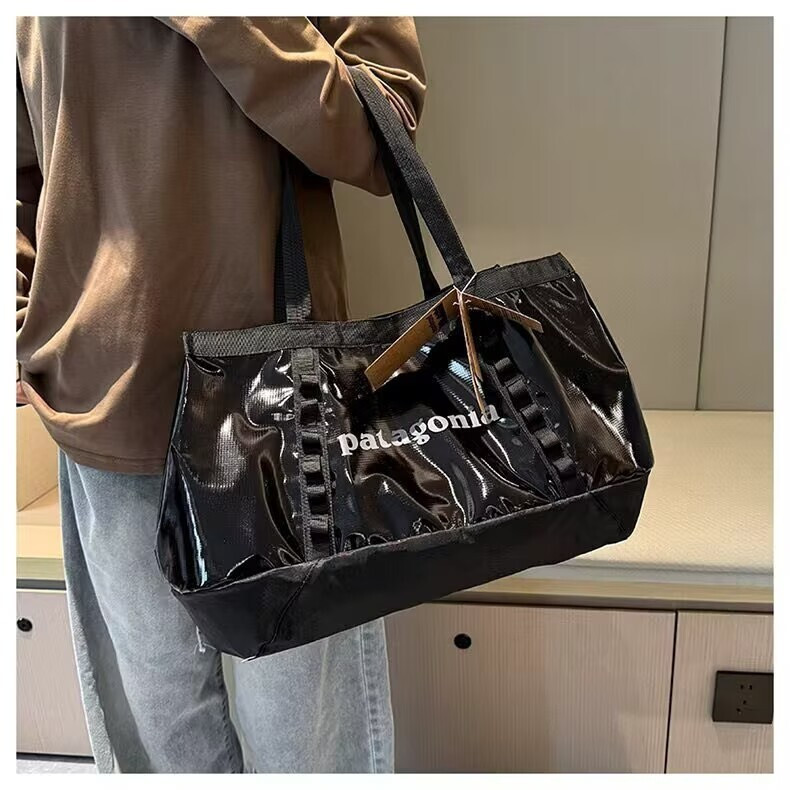 Túi xách thời trang phù hợp với sức chứa lớn Chống thấm nước truy cập chống mài mòn Túi xách du lịch đi lại tiện lợi
