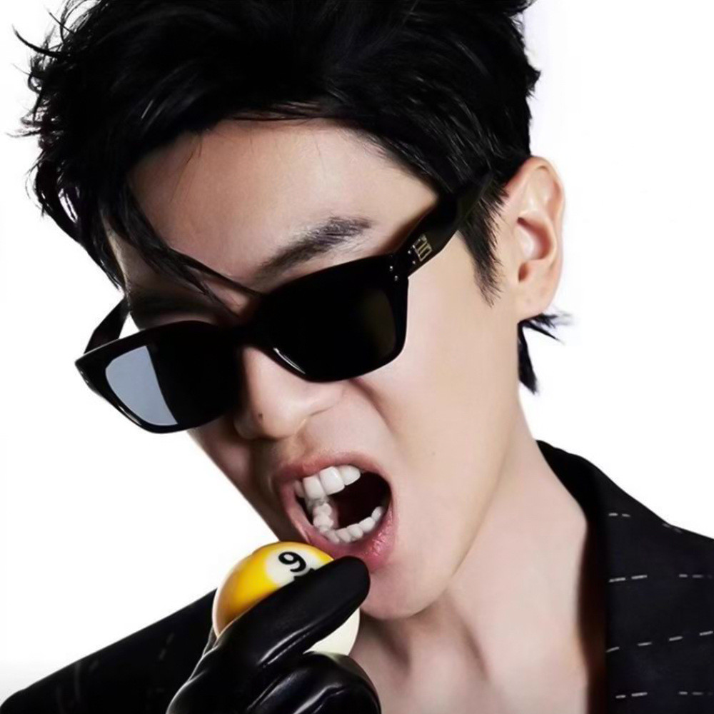 Kính râm mắt mèo 2025GM Kính râm phân cực chống tia cực tím dành cho nữ Xu hướng lái xe nam 2025 kín