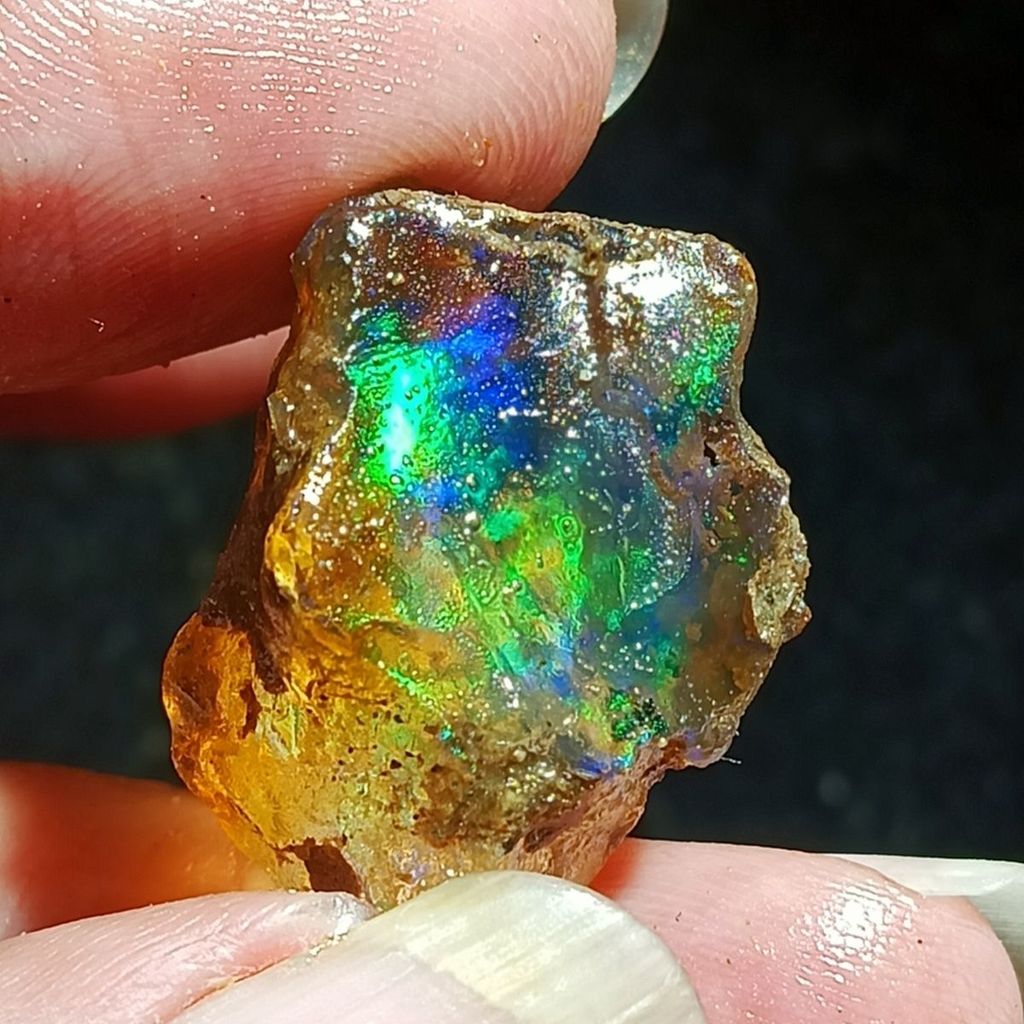 Opal tự nhiên / Opal đá thô / Một mảnh / Opal tự nhiên Đá thô Đào tạo Chất liệu tay Huấn luyện Chất 