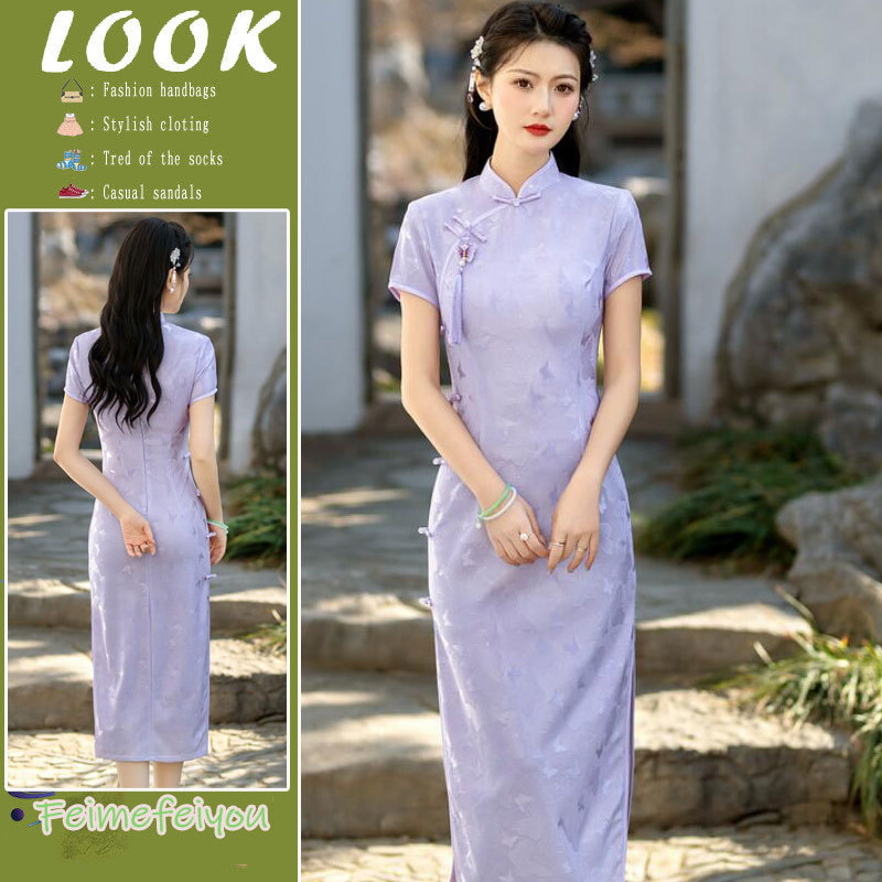 Váy sườn xám dài ôm body màu tím, thiết kế hiện đại dành cho nữ