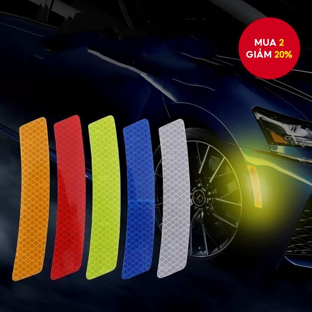 2 Miếng Dán Xe Hơi Phản Quang Xước Dấu Hiệu Đèn Pha