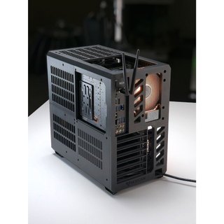 Compact ATX PC Case in 3d (nhựa petg)