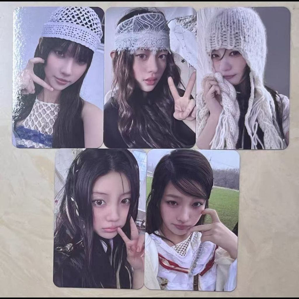 illit gs25 bonus, borrowed cat, bonus card