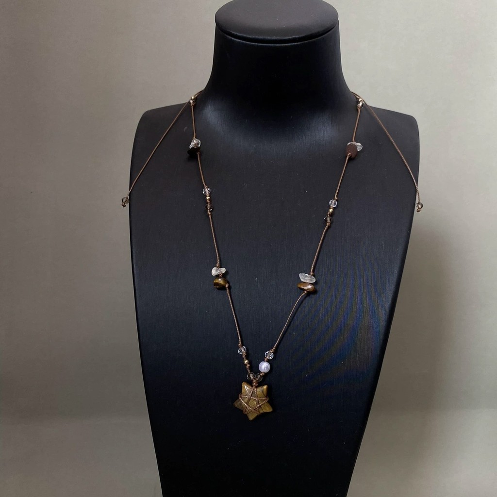 Vòng cổ ngôi sao đá mắt hổ Maill