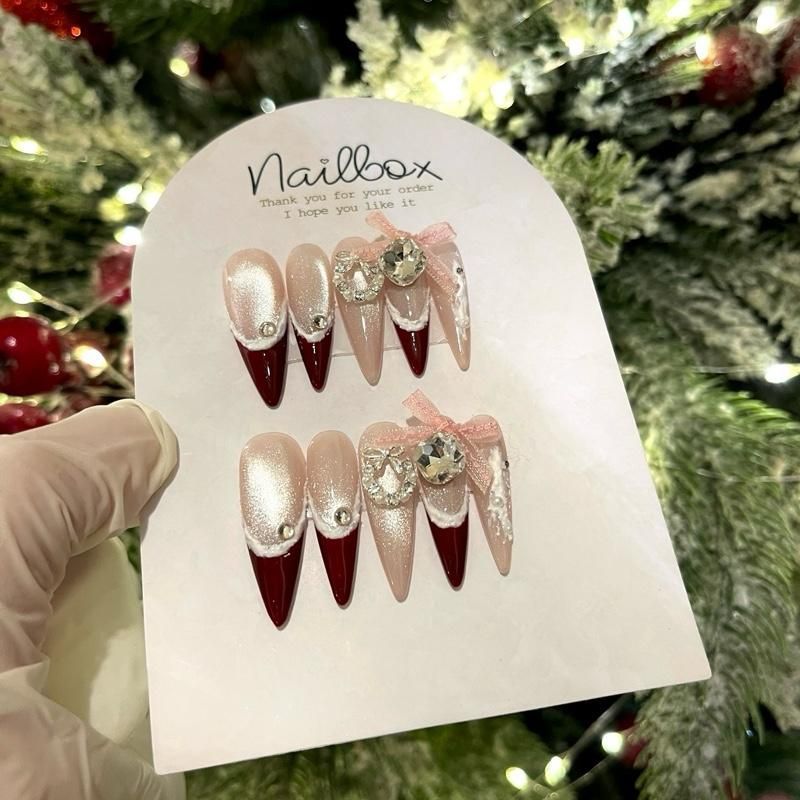 Nailbox thủ công p97 mắt mèo hoạ tiết noel(tặng kèm keo,dũa,miếng dán)