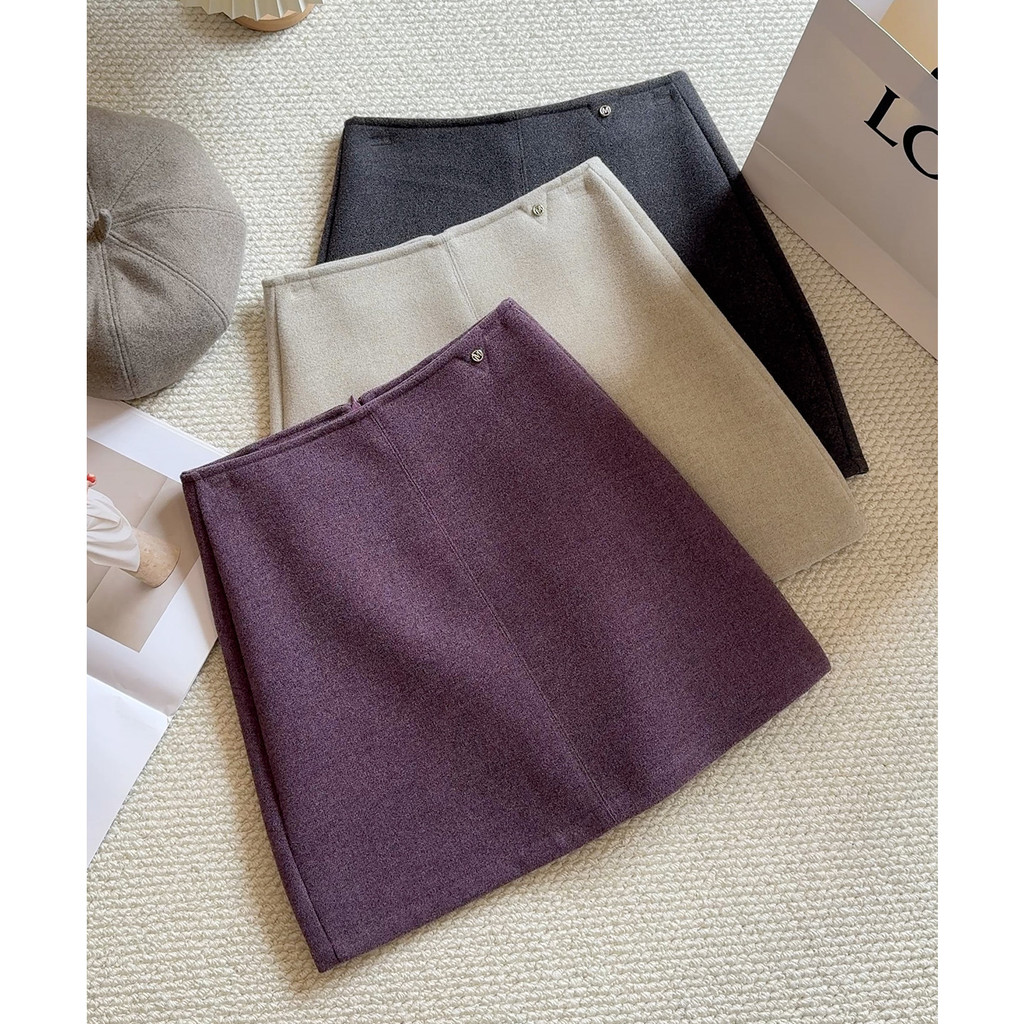 Váy chữ A len ngắn phong cách Hàn Quốc, chất liệu len màu trơn chống chói, ôm dáng