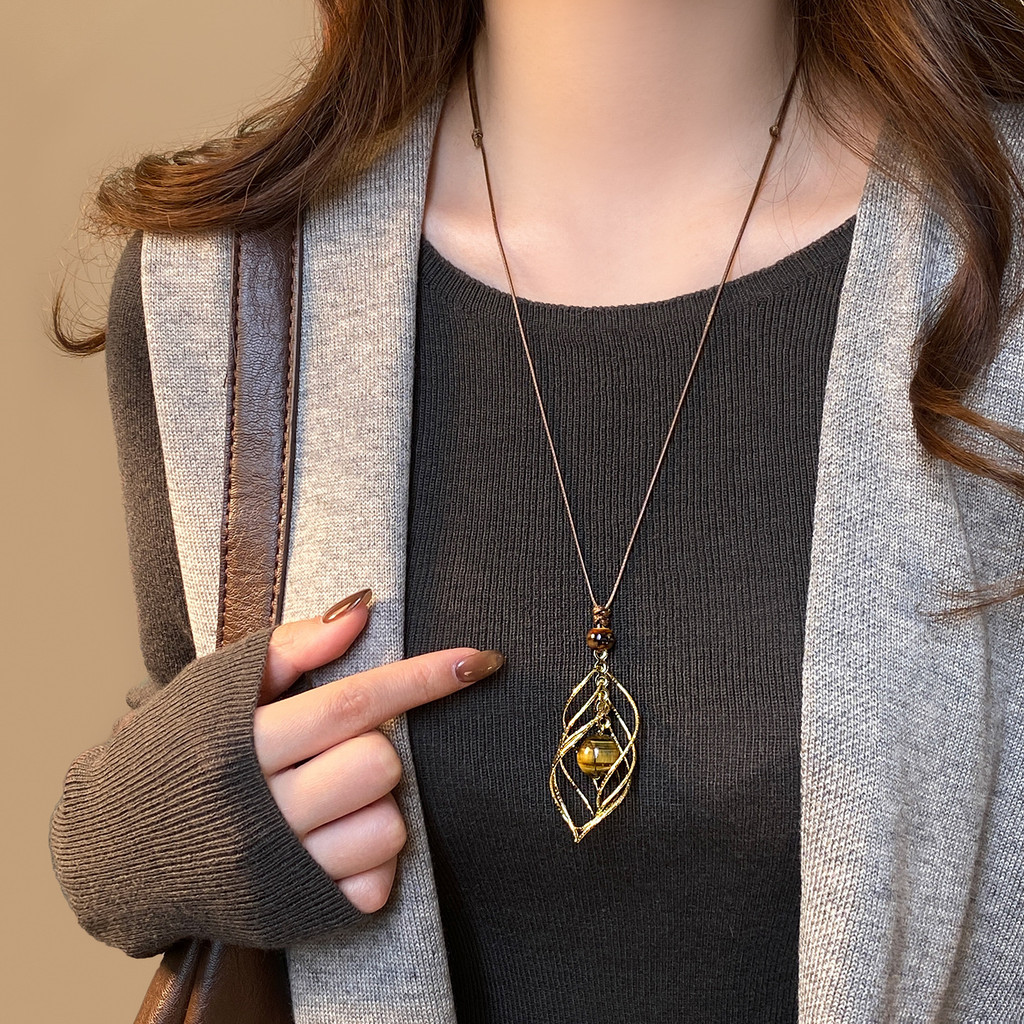 Vòng cổ mặt dây chuyền Tigereye tròn Maill