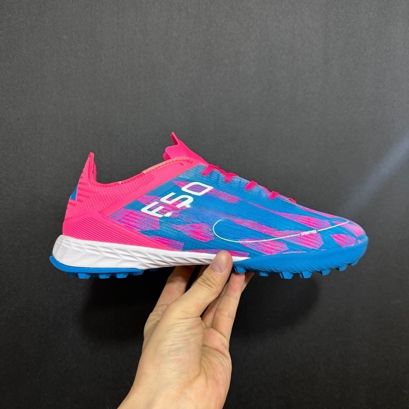 Giày bóng đá nam F50 TF size 39-45, chống trượt và mài mòn