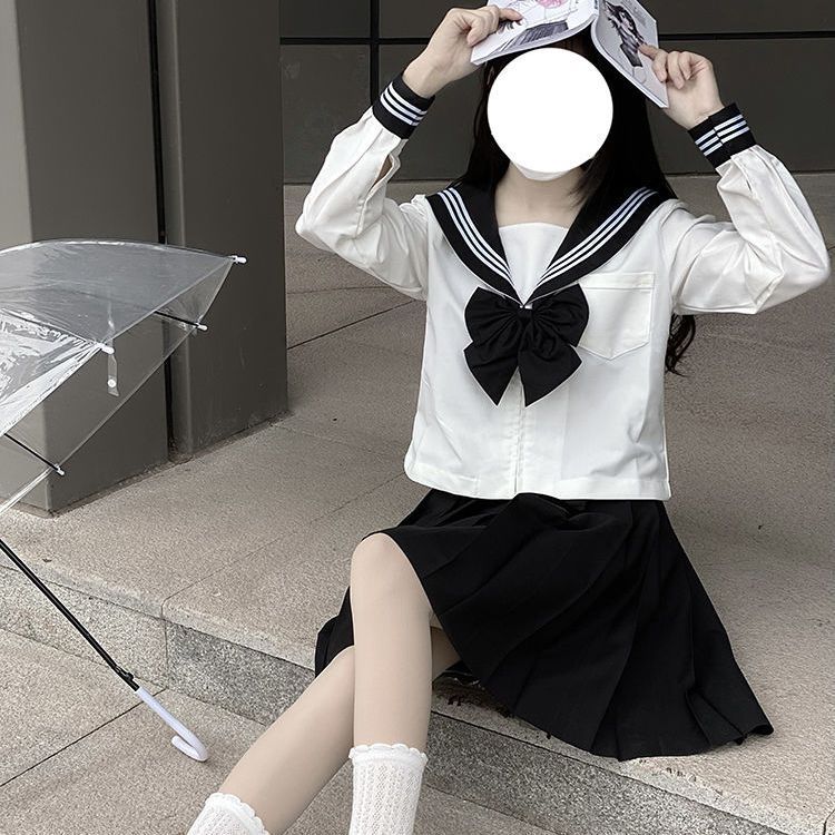 Váy JK style thủy thủ đen, phù hợp mùa xuân hè.