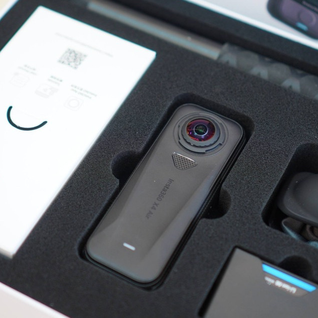 Insta360 X4 Air – Camera 360° Thế Hệ Mới Quay Hành Trình – BH Chính Hãng 12 Tháng | BigBuy360 - bigbuy360.vn