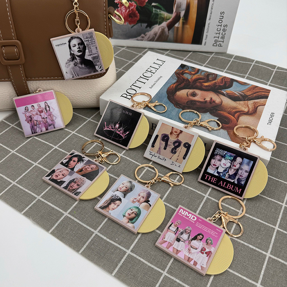 Taylor Swift 1989 Album Móc Khóa Ngôi Sao Hàng Hóa BP Nhóm Cô Gái Hàn Quốc CD Ghi Mặt Dây Chuyền Phụ