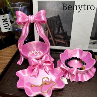 Hộp đựng đồ trang sức BENYTRO, Khay đựng đồ hình nơ bằng nhựa, Giá đựng đồ để bàn đa chức năng cho bông tai nhẫn Trang trí phòng khách phòng ngủ