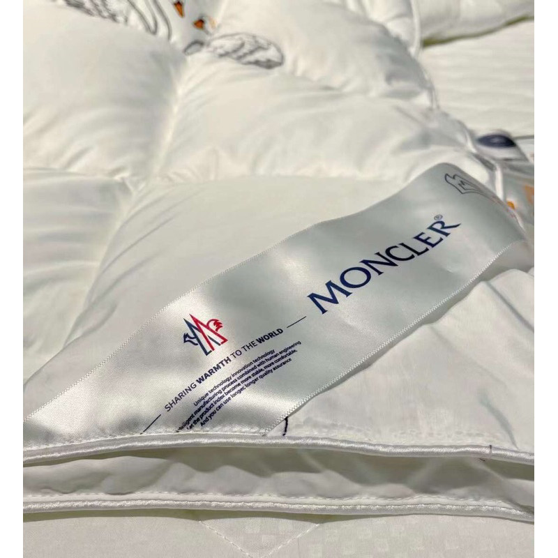 Ruột Chăn Lông Vũ Moncler Siêu Nhẹ Ấm Áp Cho Mùa Thu Đông 3kg - Sun Bedding