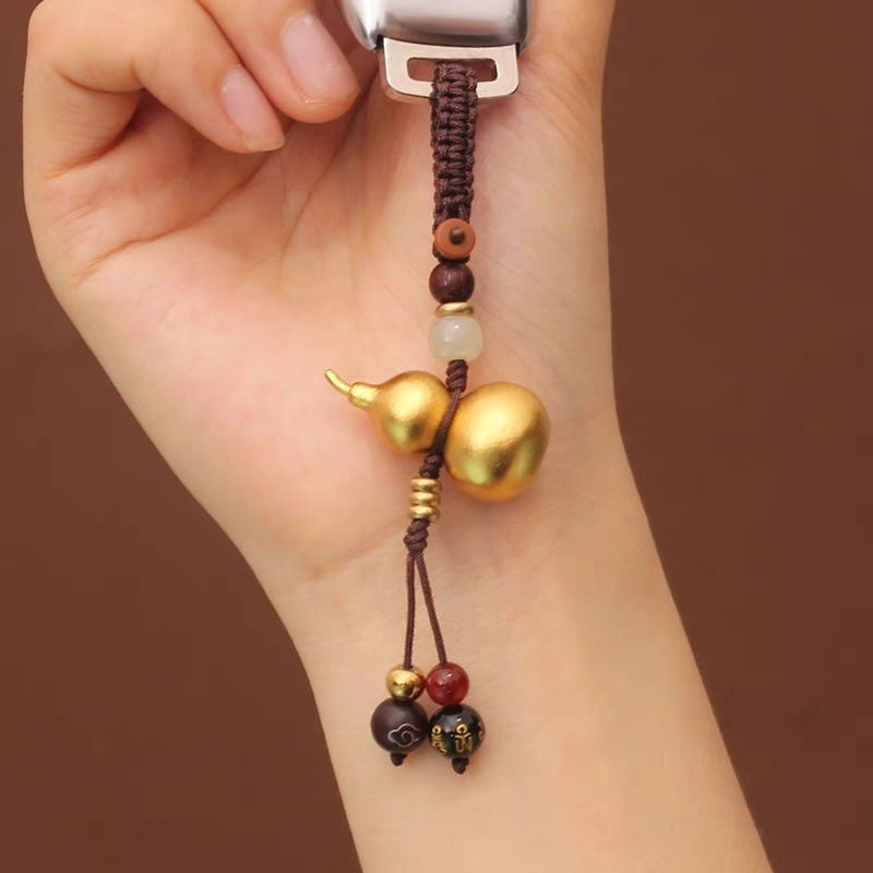 TB Spot Goods#High-end brass gourd car keychain pendant, original and personalized, for women's vint