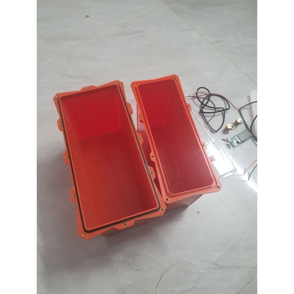 Vỏ nhựa kháng nước bình kích cá 45Ah và 75Ah