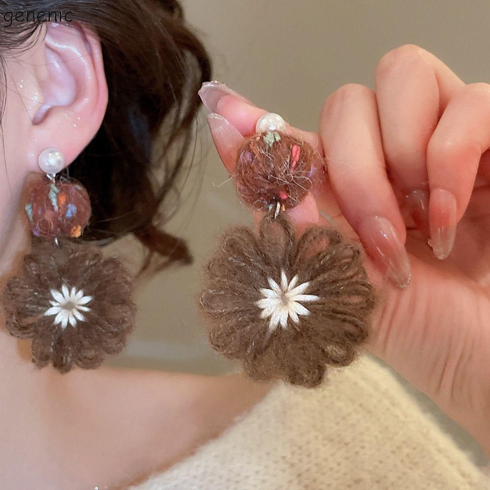 Bông tai hoa cúc ngọt ngào, style cổ điển thanh lịch và boho vintage