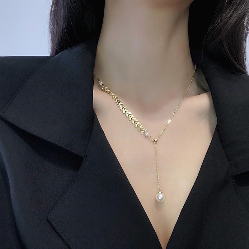Vòng Cổ Ngọc Trai Phong Cách Lạnh Nữ Hợp Thời Trang Thiết Kế Niche Cảm Thấy Đơn Giản Tính Khí Xương 