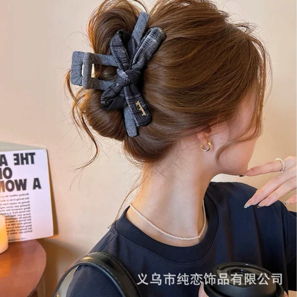 Feel Clip Đĩa Cá Mập Lớn - Trang Trí Tóc Sau Đầu
