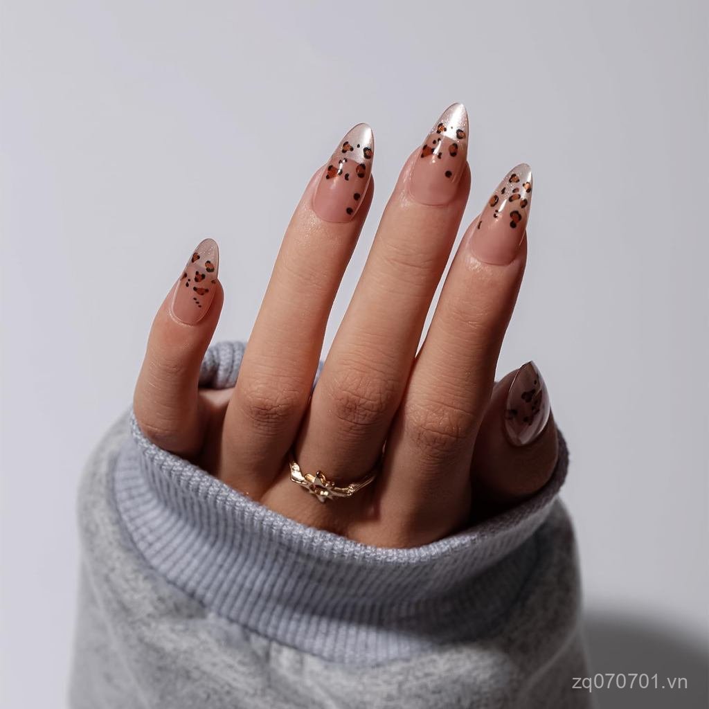 KQueenest Glitter White French Tip Press On Nails Almond Medium, 30 Chiếc Cat Eye Press On Nails wit