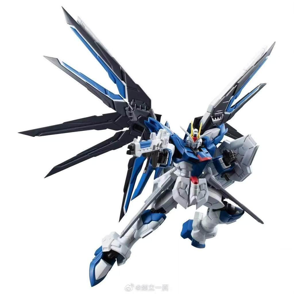 Miễn phí vận chuyển Hàng có sẵn Bandai Gundam G Frame FA Rise Freedom Immortal Justice Strongman War