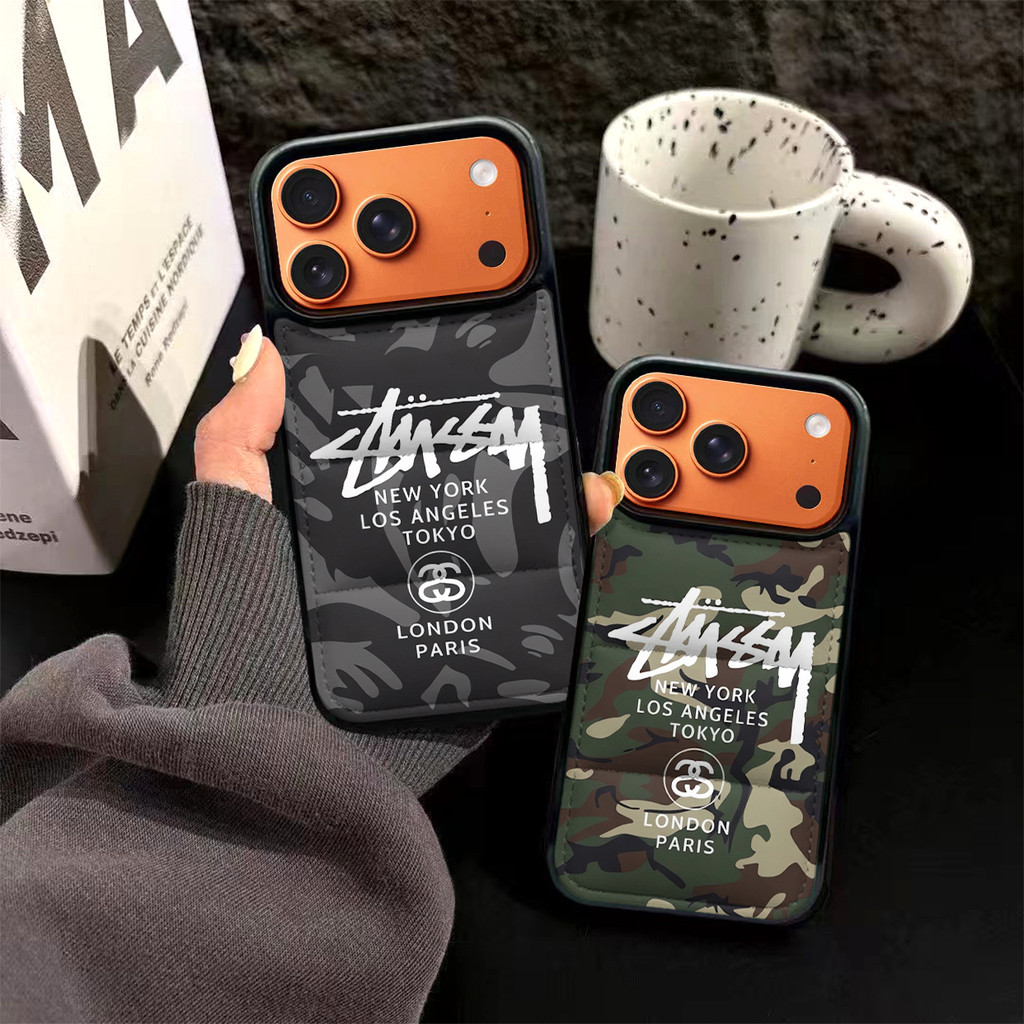 Street Classic STU * * * * Ngụy trang Graffiti Down Jacket Vỏ điện thoại Thích hợp cho iPhone 17ProM