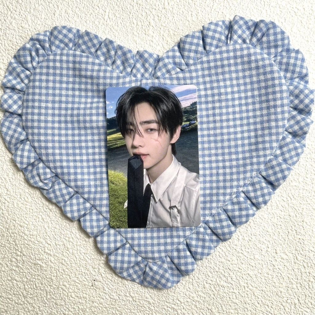 Park Sung-soon yzy2.0 cắn cà vạt trượt album ENHYPEN