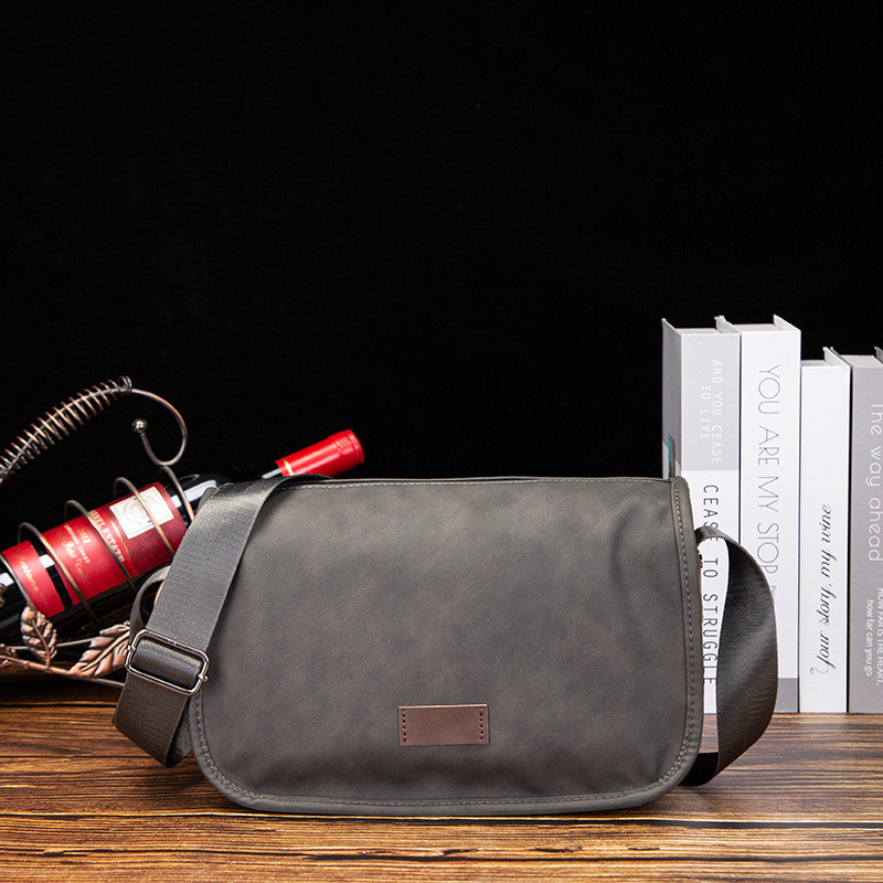 Authentic men's bag, trendy authentic men's bag, vintage shoulder bag, Korean style men's bag, fashi