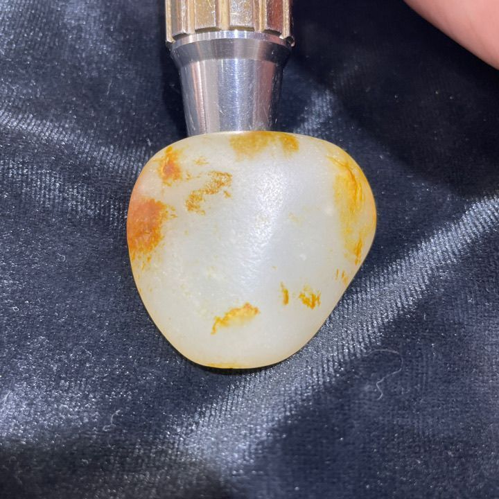 Một Hình Một Vật Thể Ngọc Hetian Ngọc Hetian Tự Nhiên Ngọc Đỏ Trắng Da Hetian Ngọc Hạt Thông Tin 12.