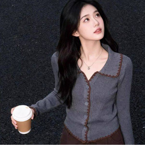 Beautiful Korean Style Gray Lapel Chic Base Knitting Cardigan Slim Design Chic Contrast Color Sweate