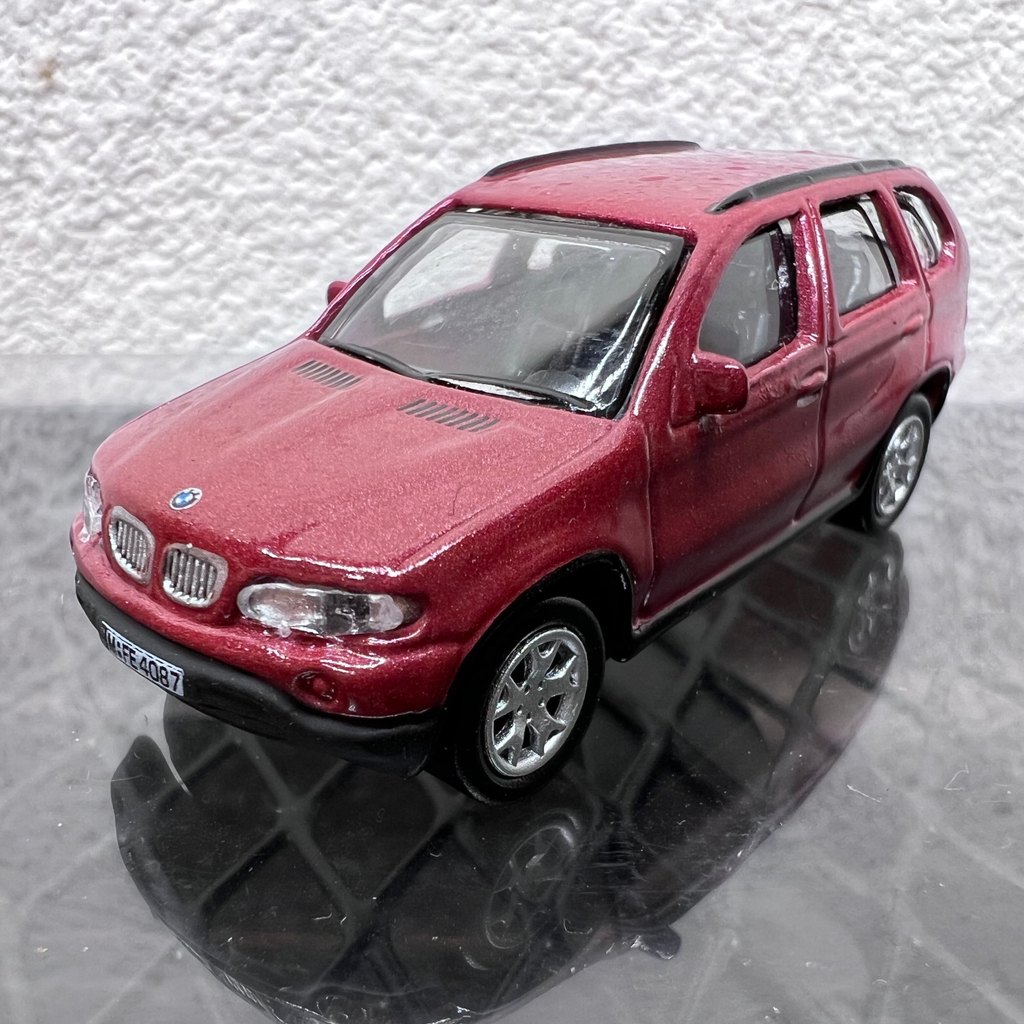 1: 72 BMW 330 Xe X5 Cảnh Trang Trí Hợp Kim Xe Mô Hình Trang Trí