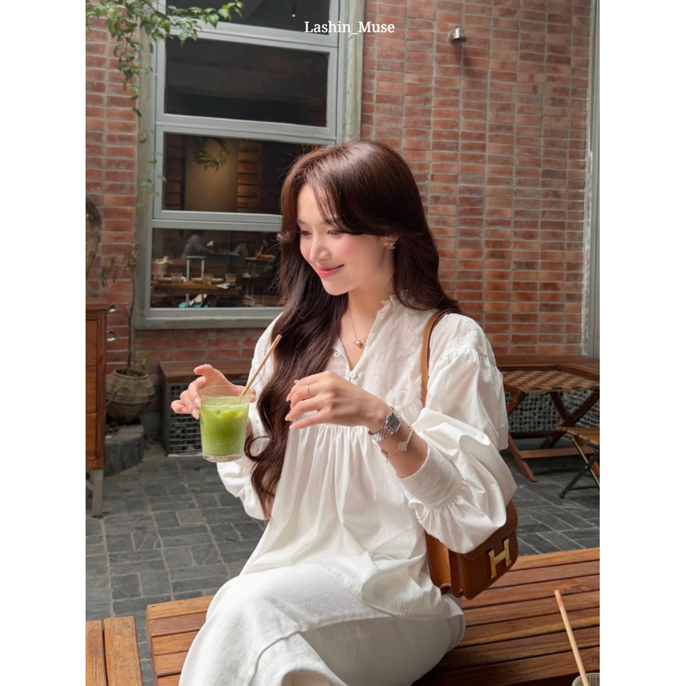 KATIE TOP Áo sơ mi trắng phối cổ ren cao cấp dáng xinh phong cách nhẹ nhàng  - Lashin