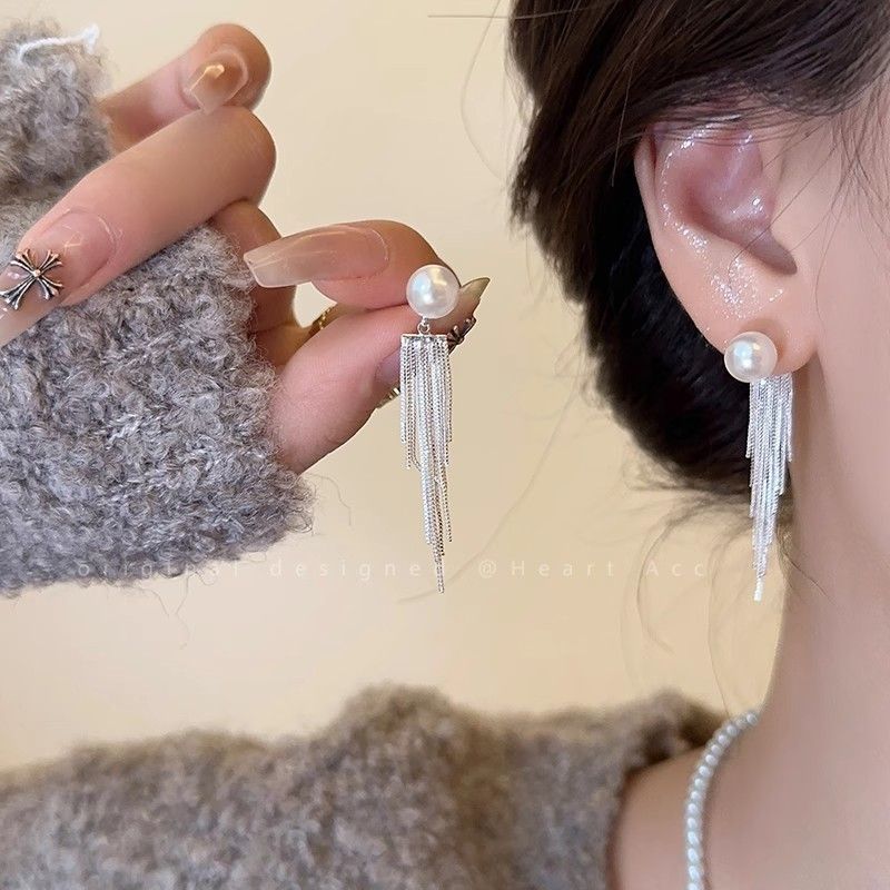 Silver needle earrings5.8lfls925New design hot-selling stud earrings, face-shaped earrings, tassel e