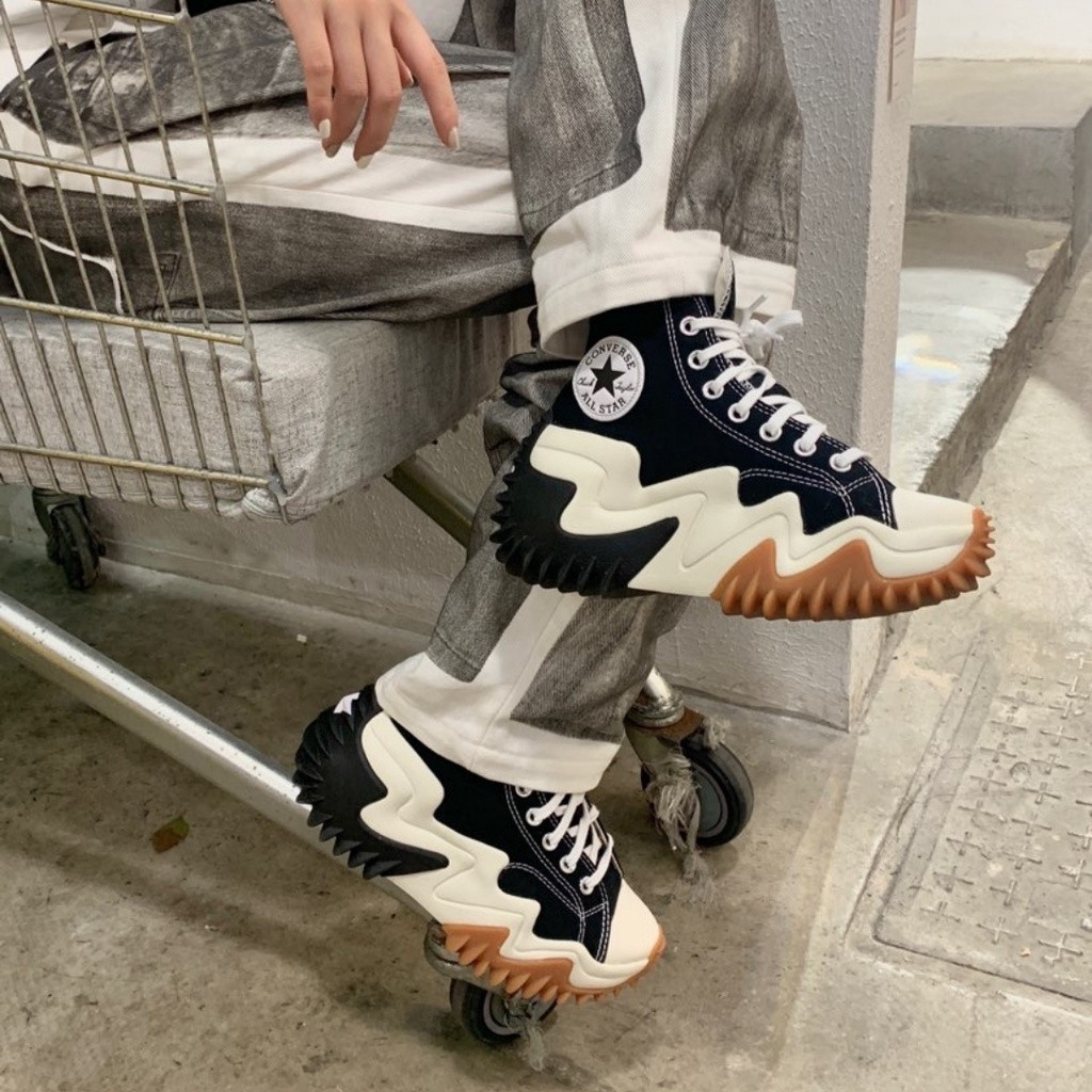 Giày vải canvas nền tảng Converse run star motion màu đen trắng 171545C size 35-44