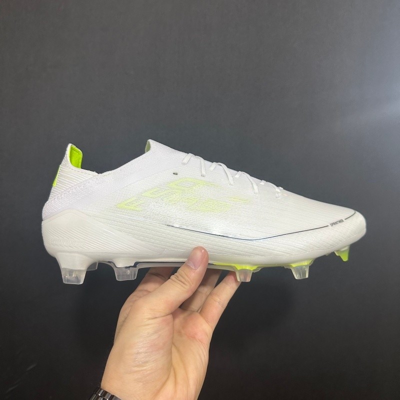 Giày bóng đá nam F50 FG - Chống trượt, bền bỉ - Size từ 39 đến 45