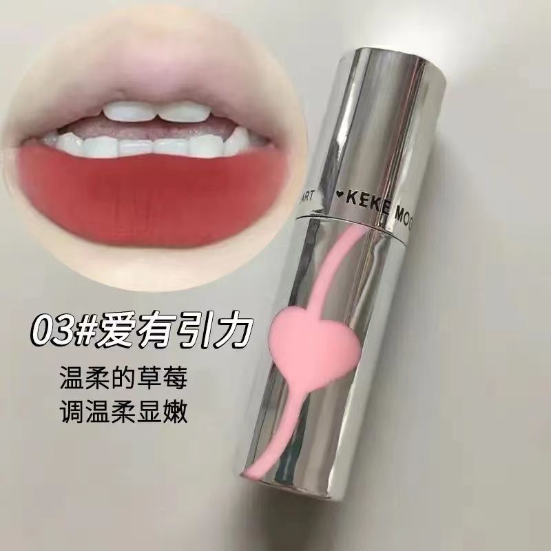 2026 Sản phẩm mới Pseudo-Face Low Saturated Lip Glaze Matte Matte Whiteing Non-Fade Non-Stick Cup Họ
