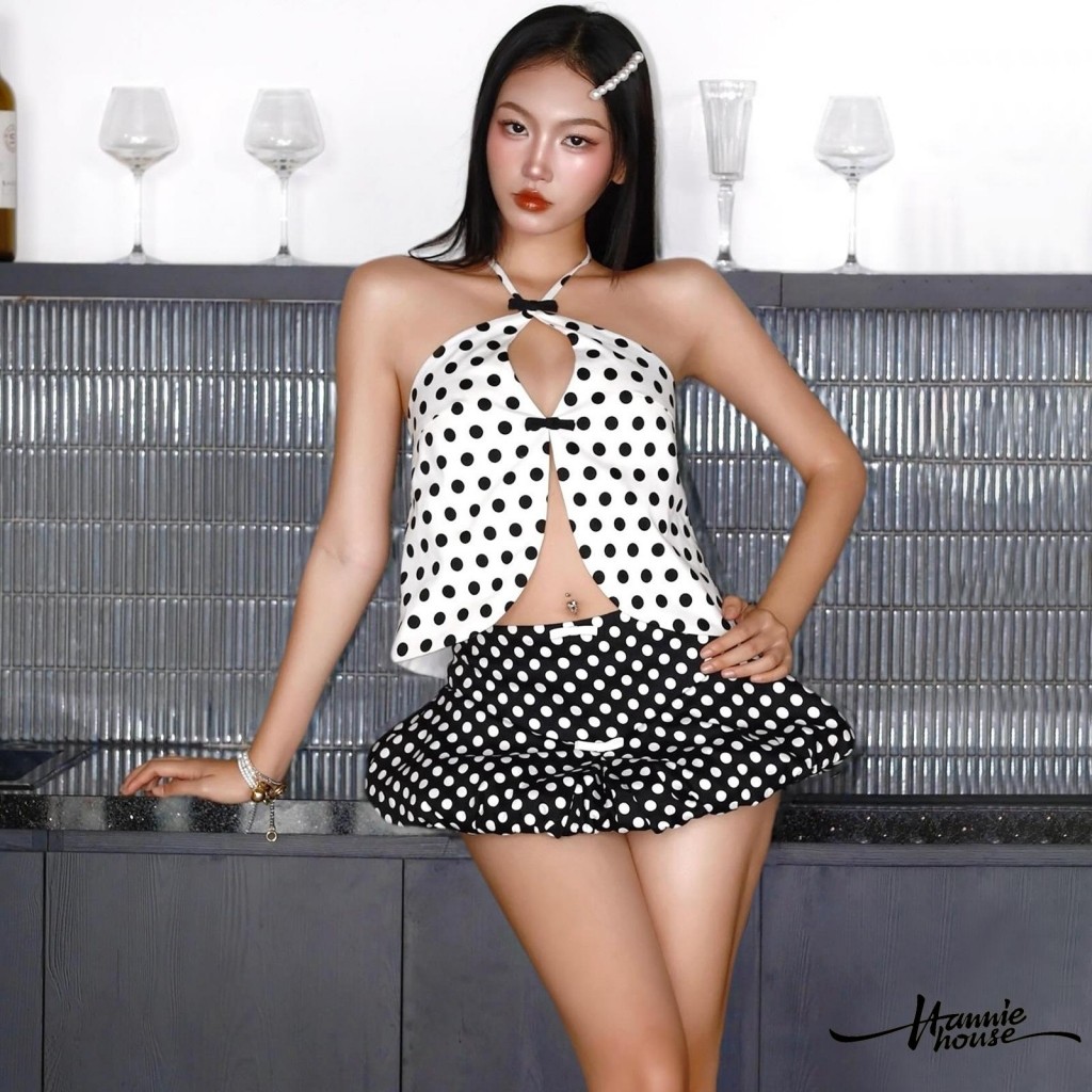 HANNIE House- Áo nơ hở lưng dành cho nữ không tay chấm bi chấm bi