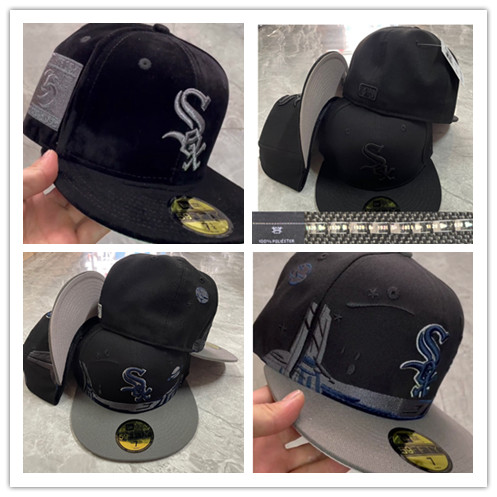 Mũ Snapback Nhung 59FIFTY Trắng, Hoạ Tiết Thêu Phía Trước, Phù Hợp Cho Nam Và Nữ