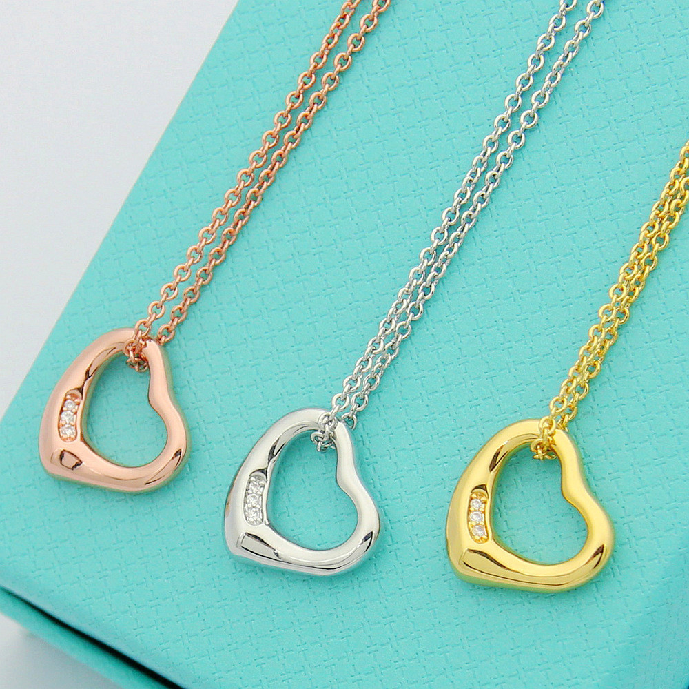 ZMXH T Letter Hollow Heart Three-Diamond Necklace for Women, Love Heart Necklace with Diamonds, Hear