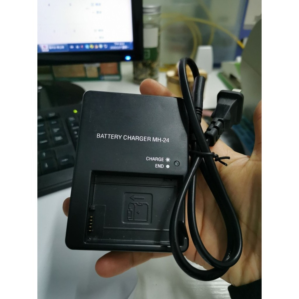 1 Chiếc Mới MH-24 Camera Pin Sạc Cho Nikon En-el14 P7100 P7000 D3100 D5200 D5100 D3200 D3300 D5300 P