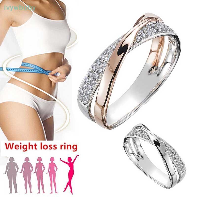 Nhẫn đính đá pha lê IVY - Trang sức đẹp cho sức khỏe tốt