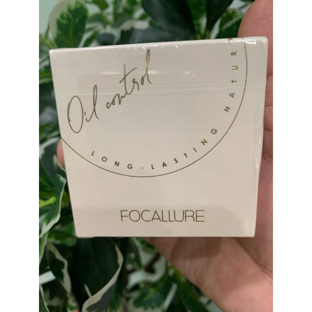 SIÊU THÍCH FOCALLURE Phấn phủ dạng bột kiềm dầu che phủ 7g