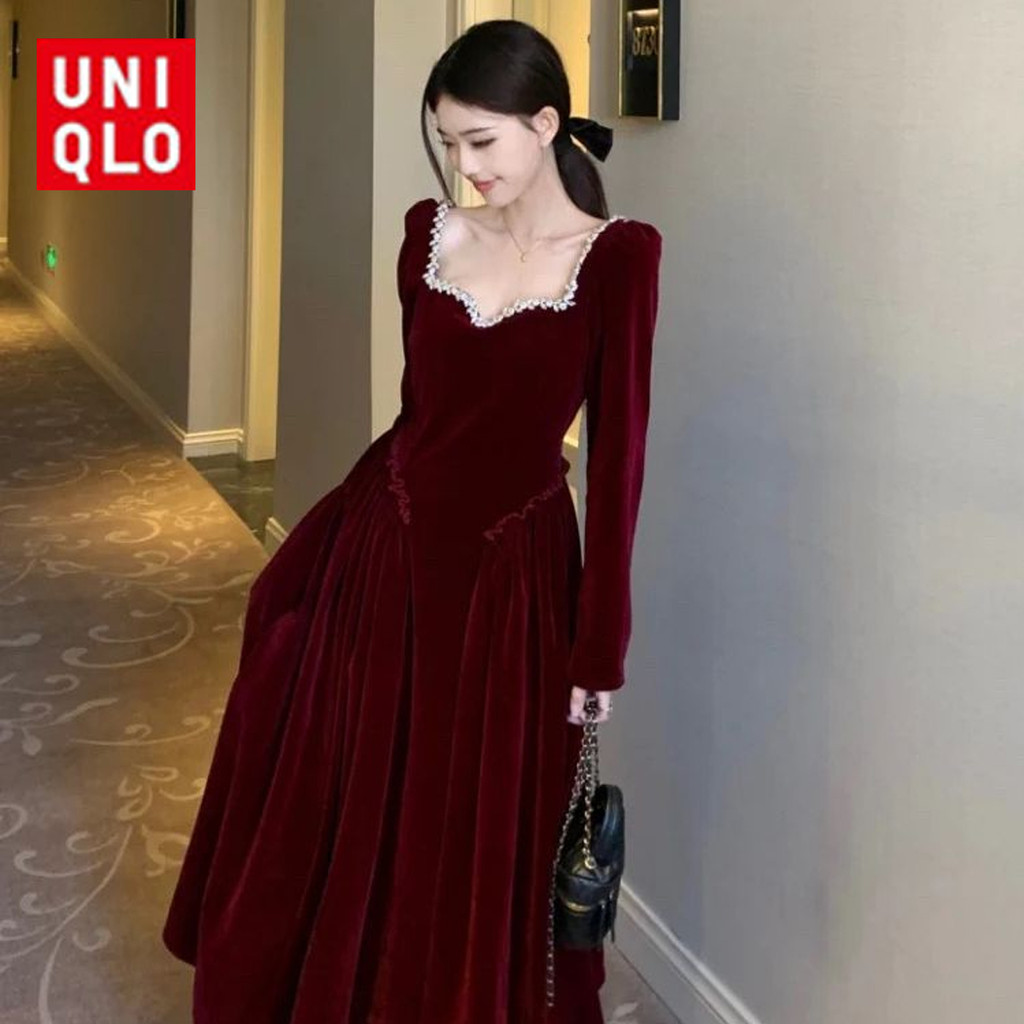 UNIQLO Hepburn Cao Cấp Tính Khí Pháp Cổ Vuông Đầm Đỏ Nữ Mùa Hè Mới
