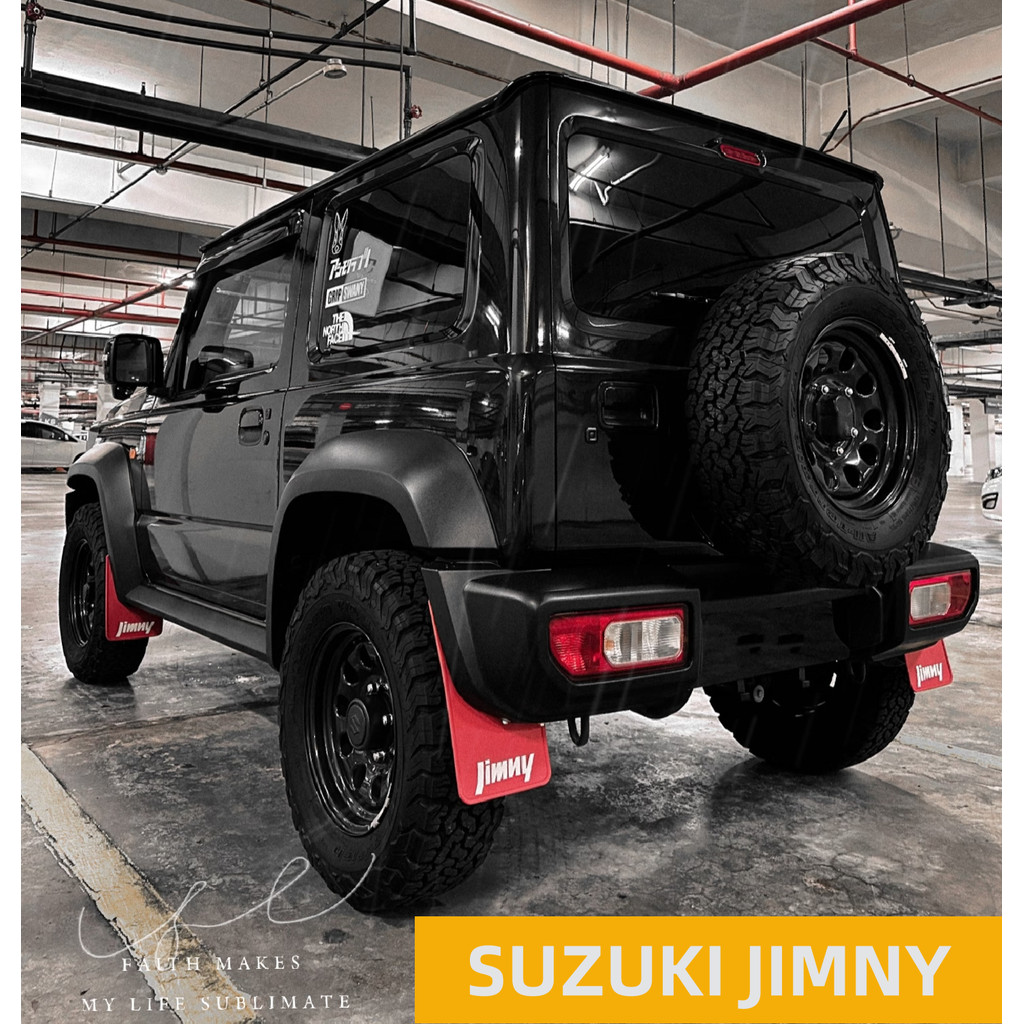 MUD FLAPS SUZUKI Jimny 2019-2023 Màu đỏ có nhãn trắng SUZUKI Jimny Lốp xe Fender Cool Super Cool