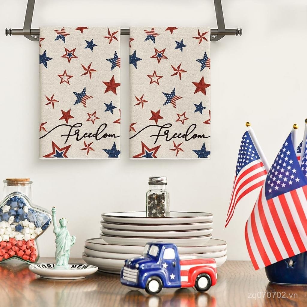 Freedom Wood America Stars Patriotic 4th of July Khăn lau nhà bếp, 18x26 Inch Trang trí mùa hè Bộ 2 