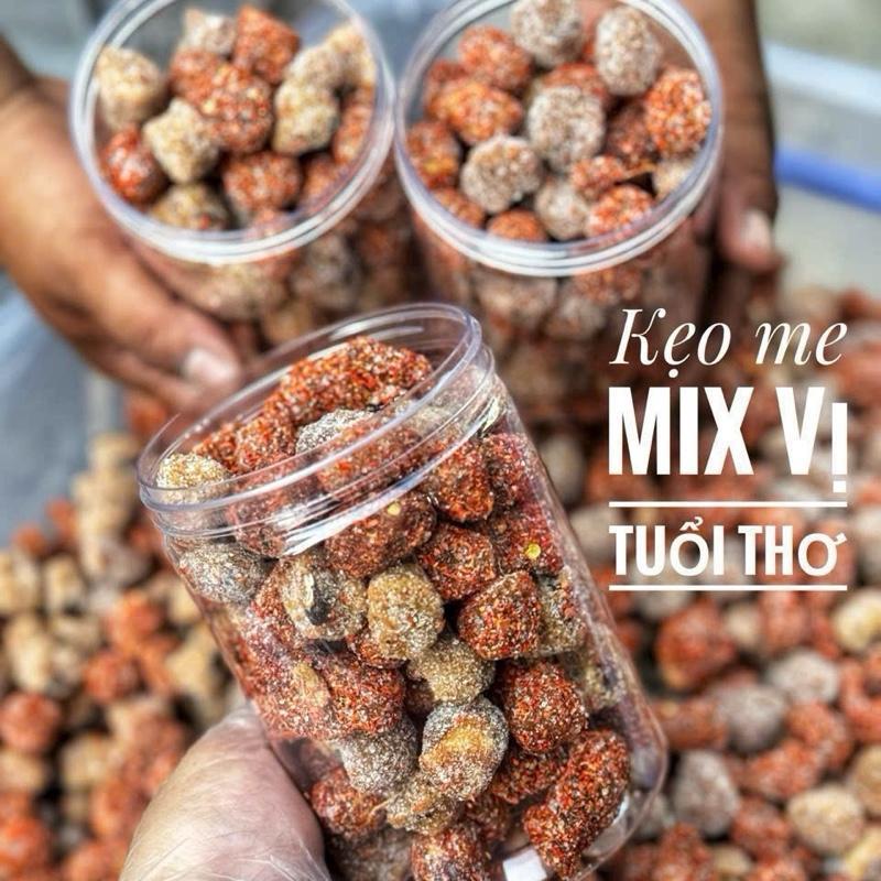 Kẹo me mix 4 vị tuổi thơ hộp 500g chua cay mặn ngọt hòa quyện