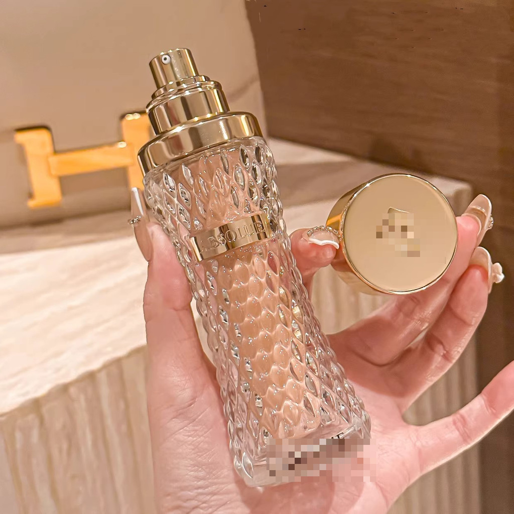 Kem nền Pure Essence Liquid 35ml