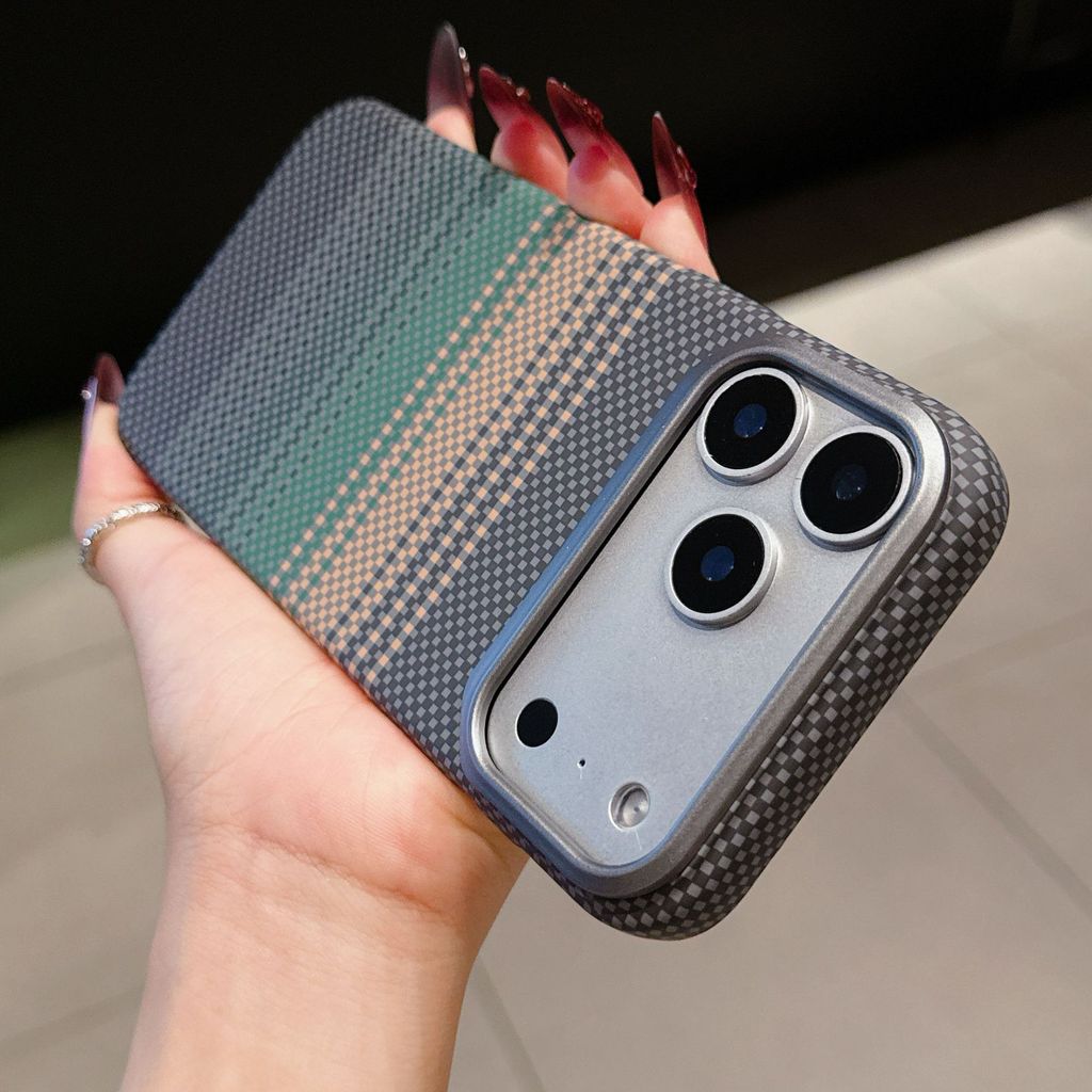 Kevlar Áp dụng từ tính iPhone17PROMAX Skin Feel Frosted Phone Case Apple 16 Vỏ bảo vệ cảm giác cao c