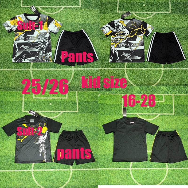 Bộ đồ trẻ em 2025/26 Marvel Warm Up áo sơ mi Madrid jersey dành cho các cầu thủ nhí như Mbappé, Bell